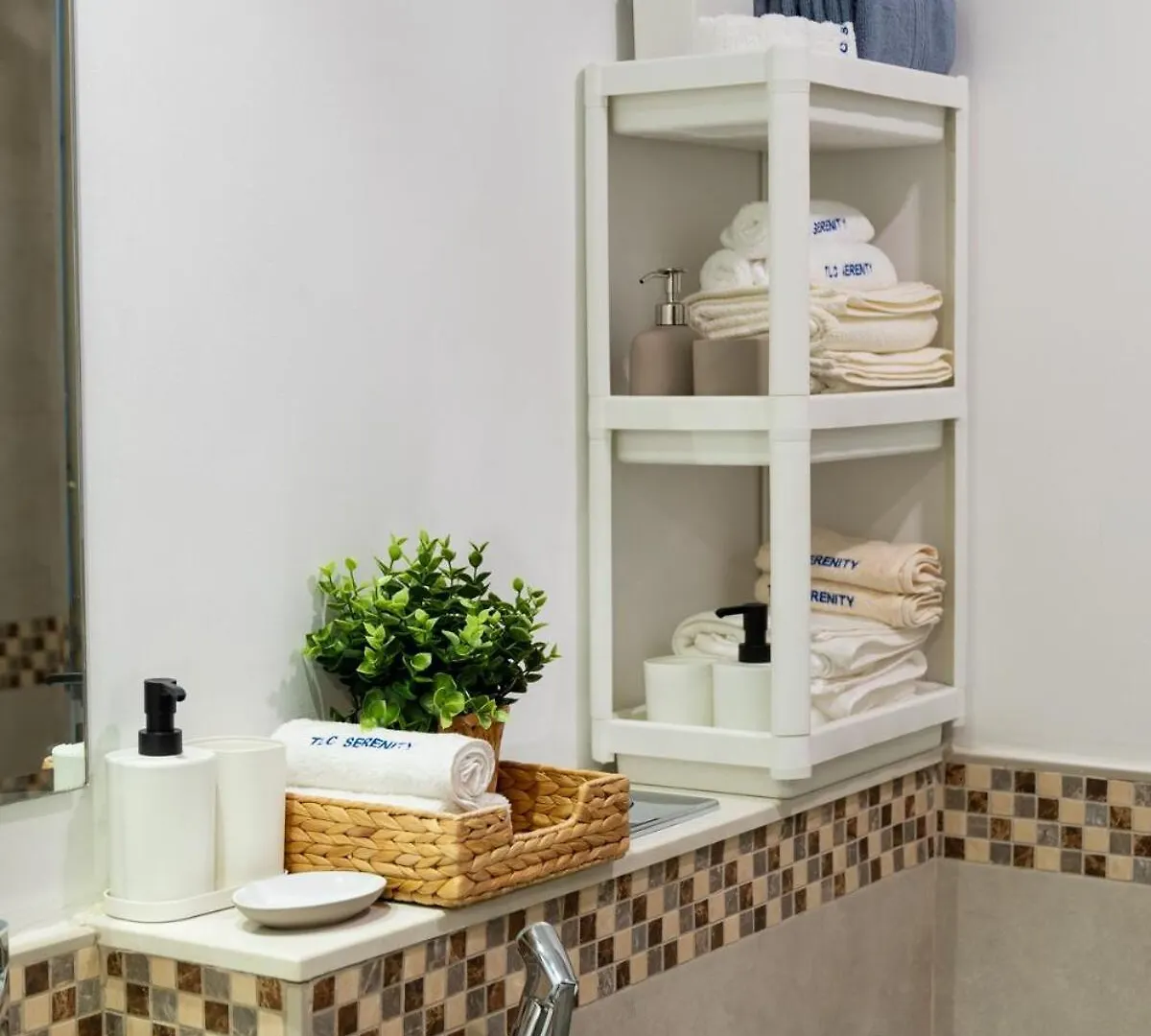 Vera Residence 1 Bedroom Apartment - Business Bay Dubai